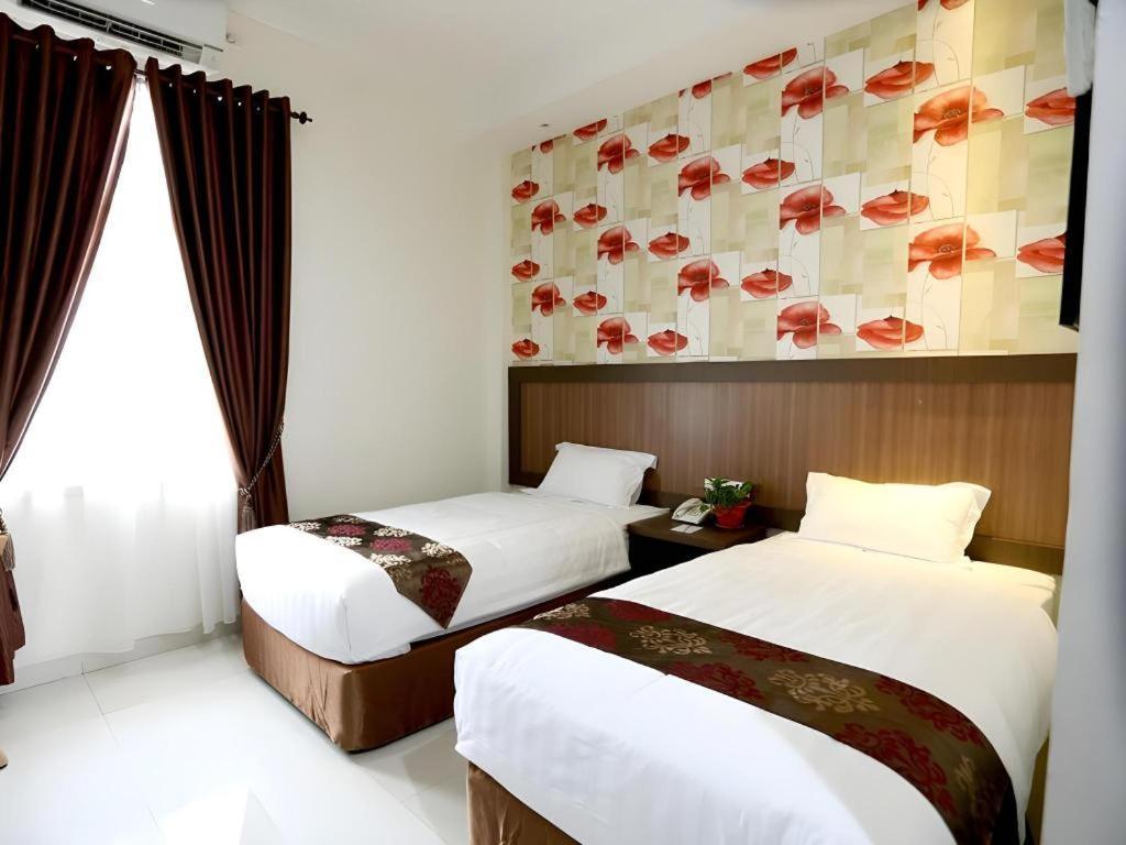 Hotel Grand Permata Hati 3*