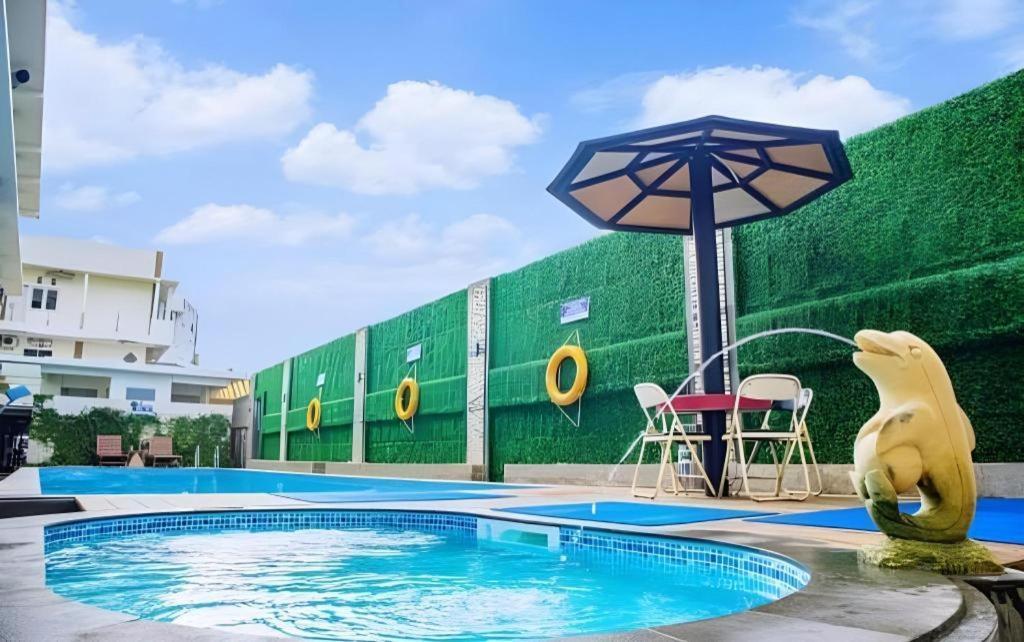 Hotel Grand Permata Hati 3*