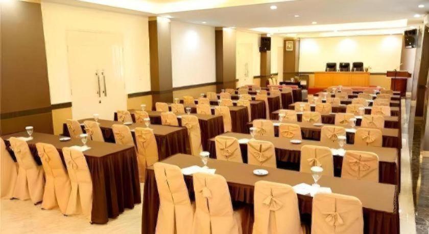 Grand Permata Hati Hotel 3*